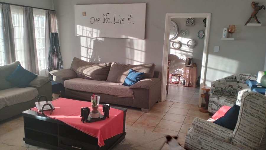 3 Bedroom Property for Sale in Bayswater Free State